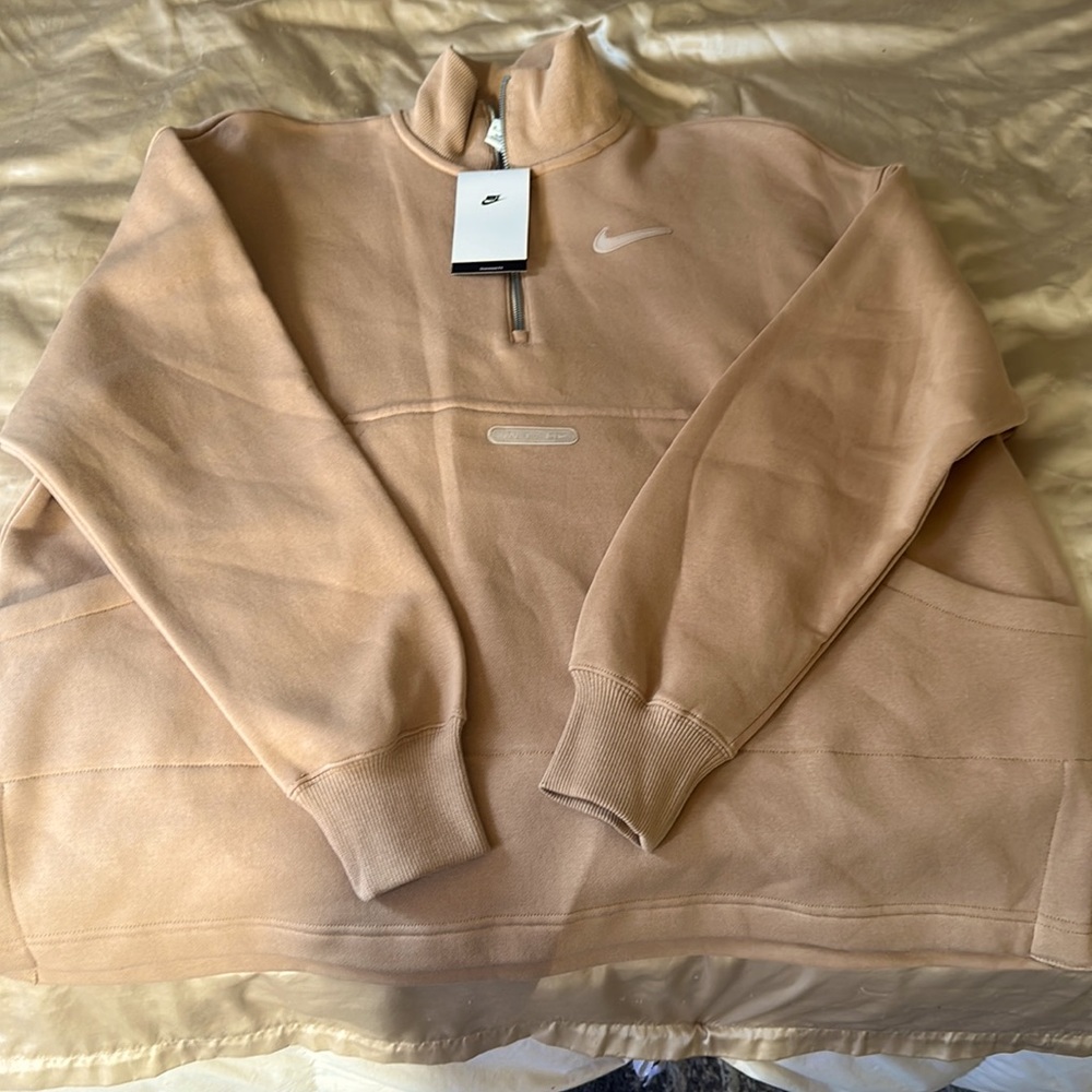 Nike Oversize fit  medium women’s quarter zip